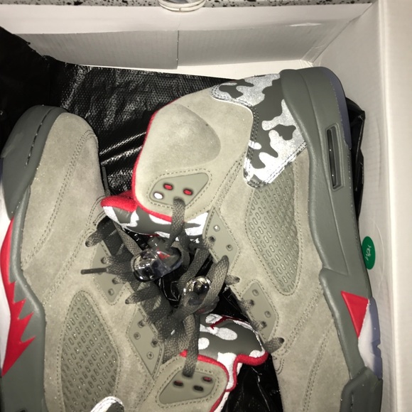 Air Jordan Retro 5 Camo - Picture 3 of 3